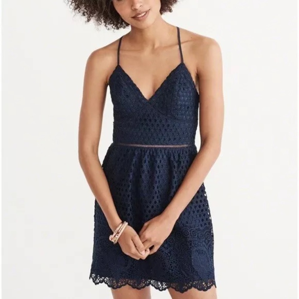 Abercrombie & Fitch Women's Blue Eyelet Lace Overlay V-Neck Mini Dress Size XS